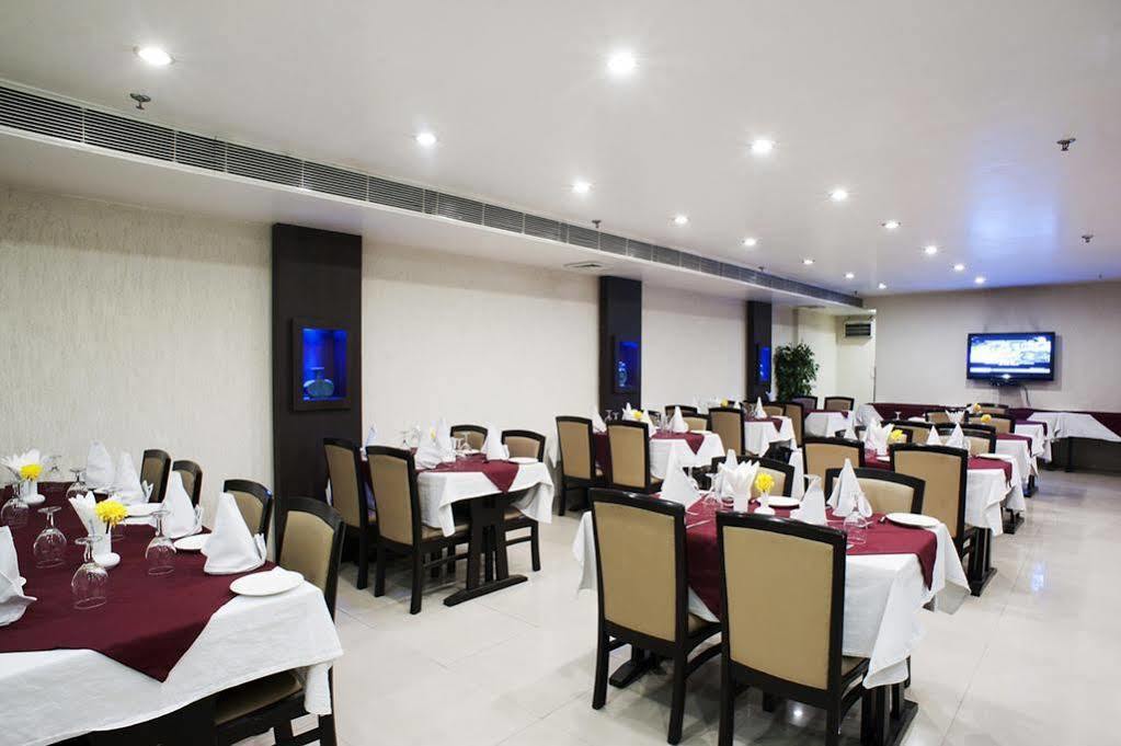 Fabhotel Rockland นิวเดลี ภายนอก รูปภาพ