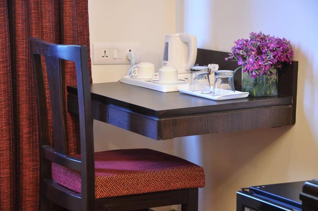 Fabhotel Rockland นิวเดลี ภายนอก รูปภาพ